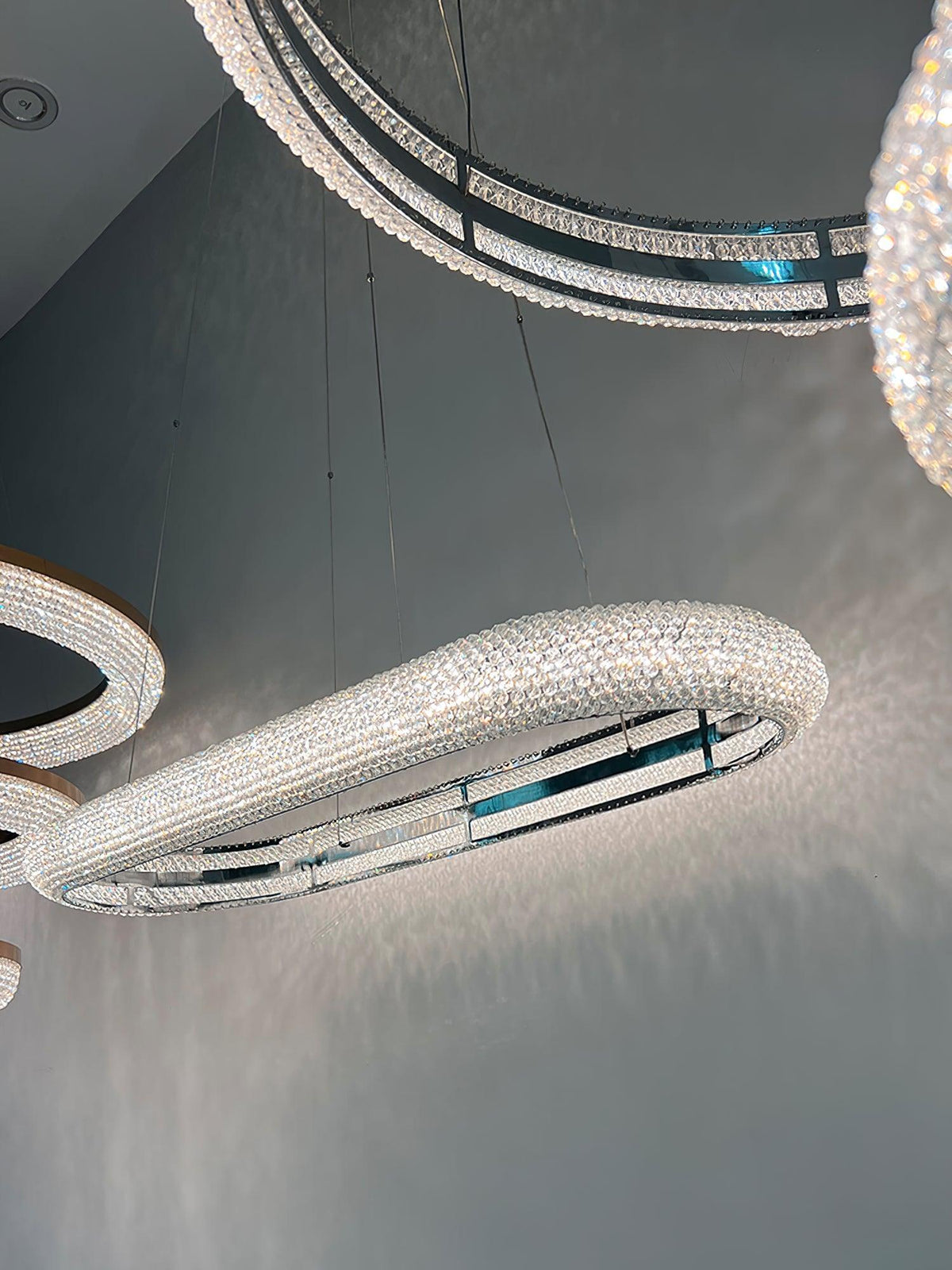 Haveraria Crystal Chandelier-Moonnatur
