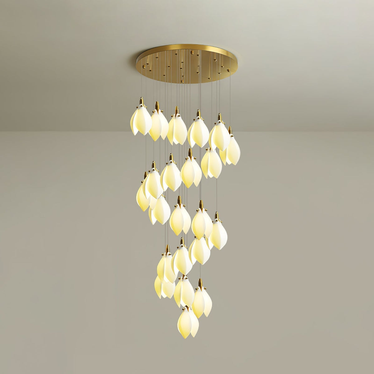 Seldenenna Ceramic Chandelier-Moonnatur