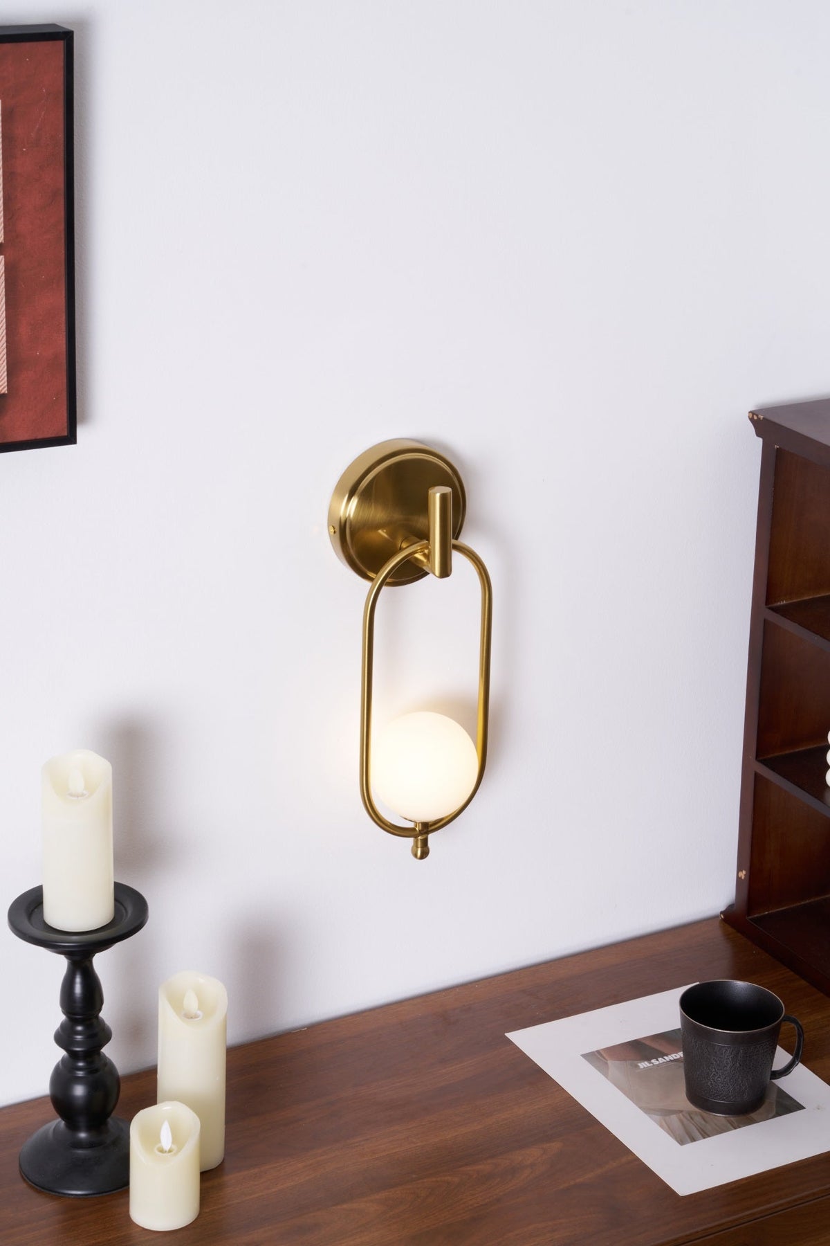 Glenwyn Glass Wall Light-Moonnatur