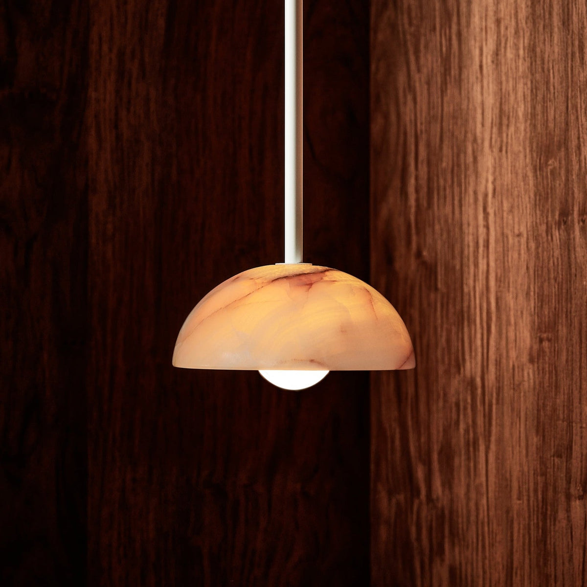 Ulvenmere Jade Pendant Light-Moonnatur
