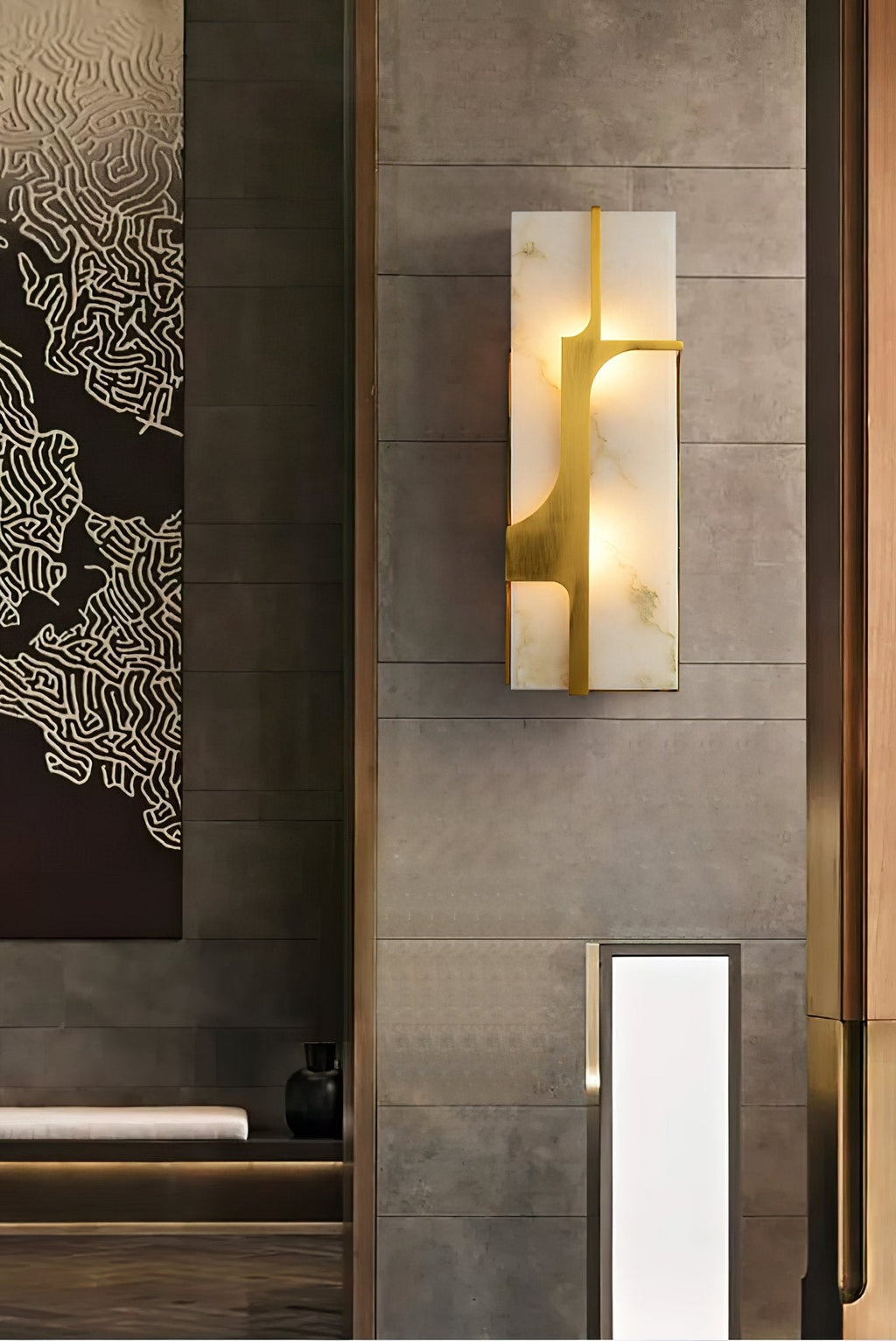 Urenevia Alabaster Wall Light-Moonnatur