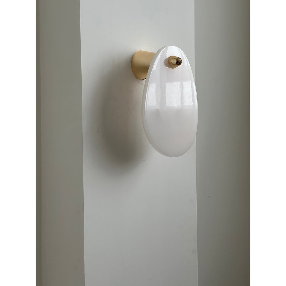 Tardenelyn Marble Wall Light-Moonnatur