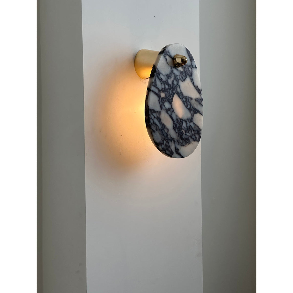 Tardenelyn Marble Wall Light-Moonnatur