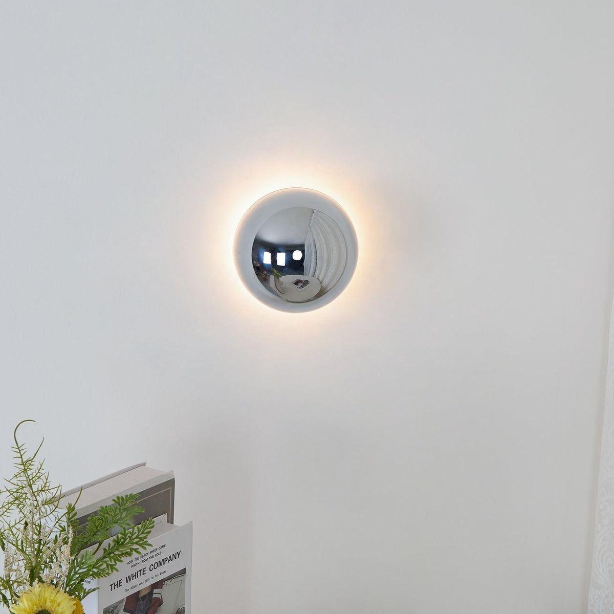 Jyvella Metal Wall Light-Moonnatur