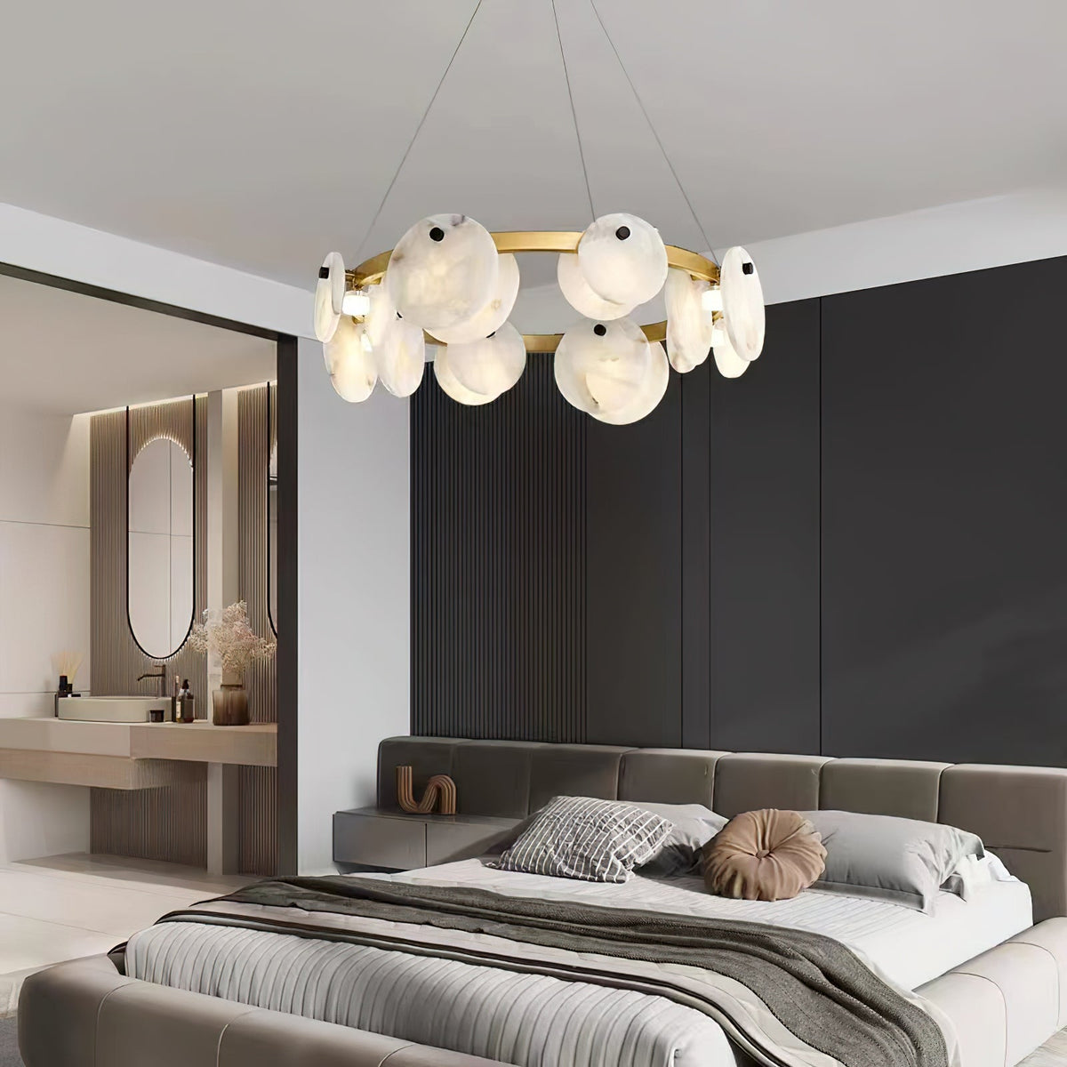 Selvenaelle Alabaster Chandelier-Moonnatur