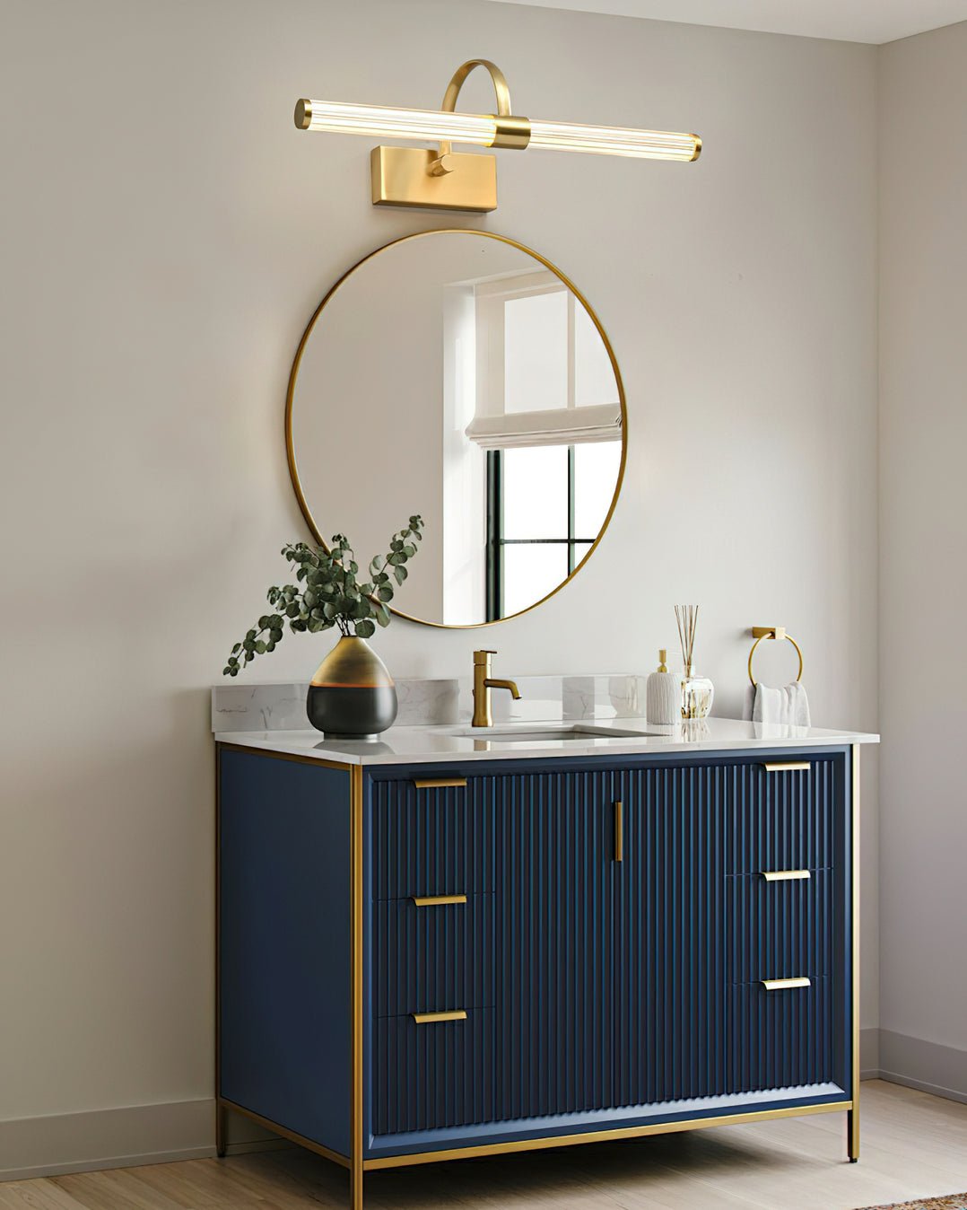 Yvaria Acrylic Wall Light-Moonnatur
