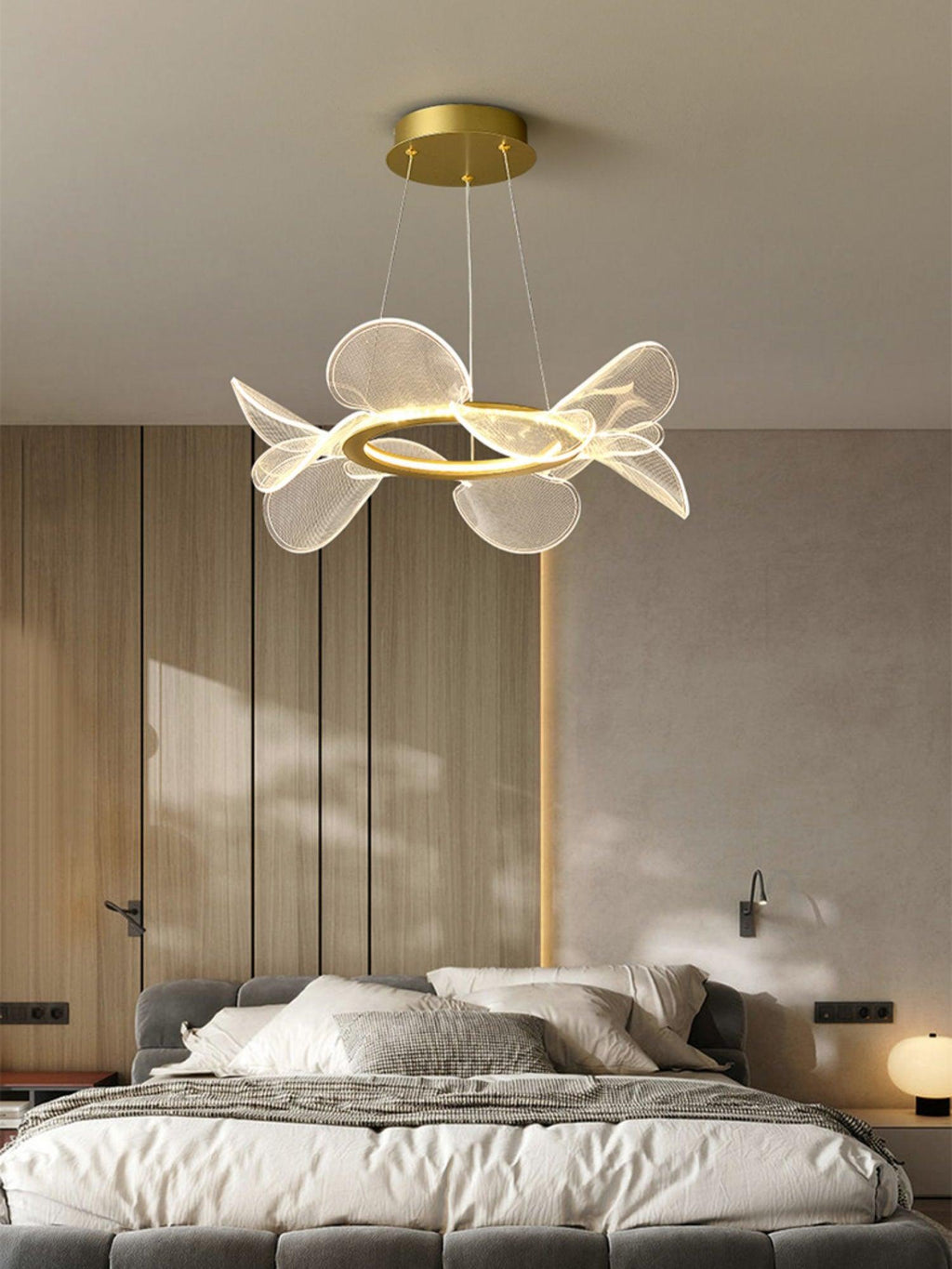 Polenna Acrylic Chandelier-Moonnatur