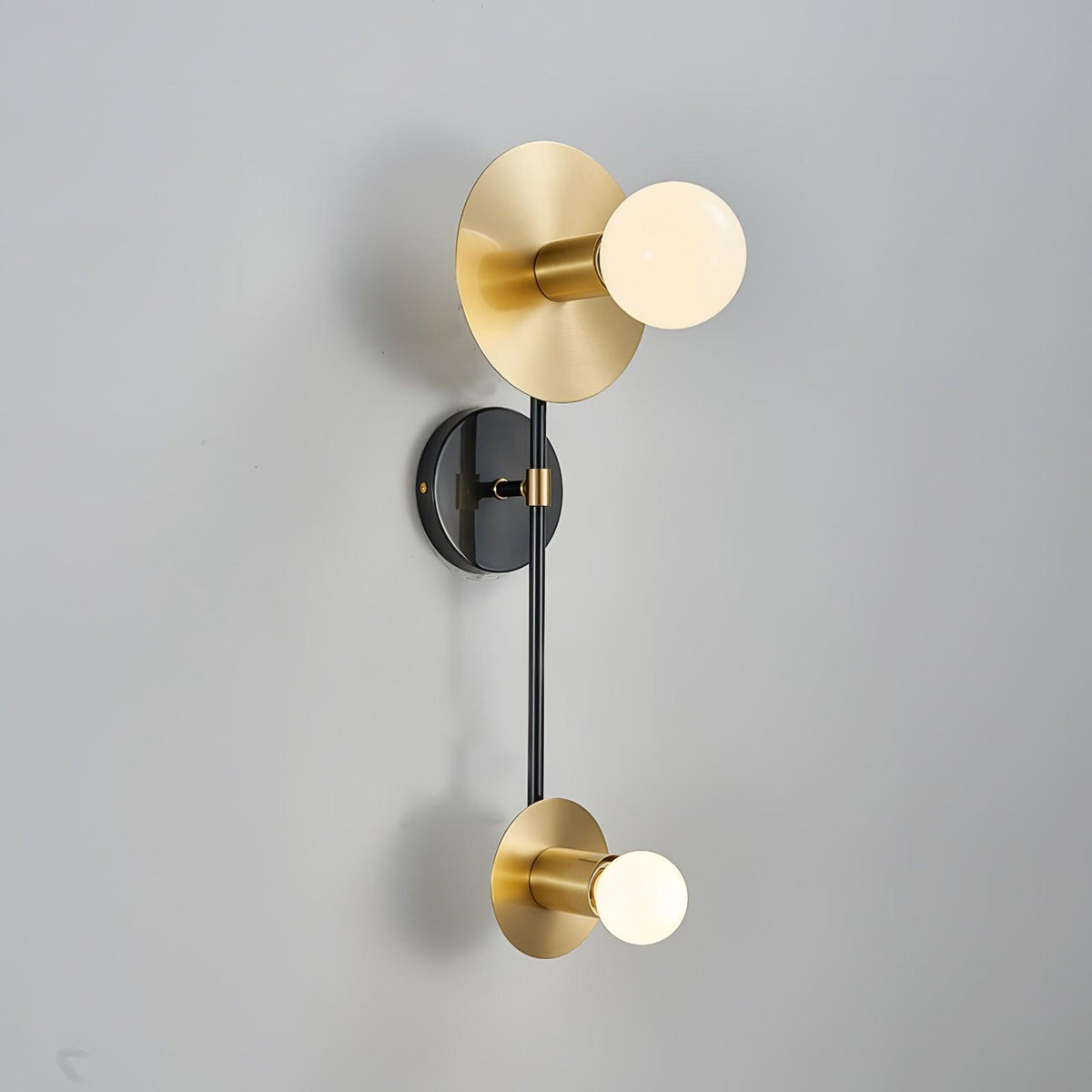 Embriel Marble Wall Light-Moonnatur