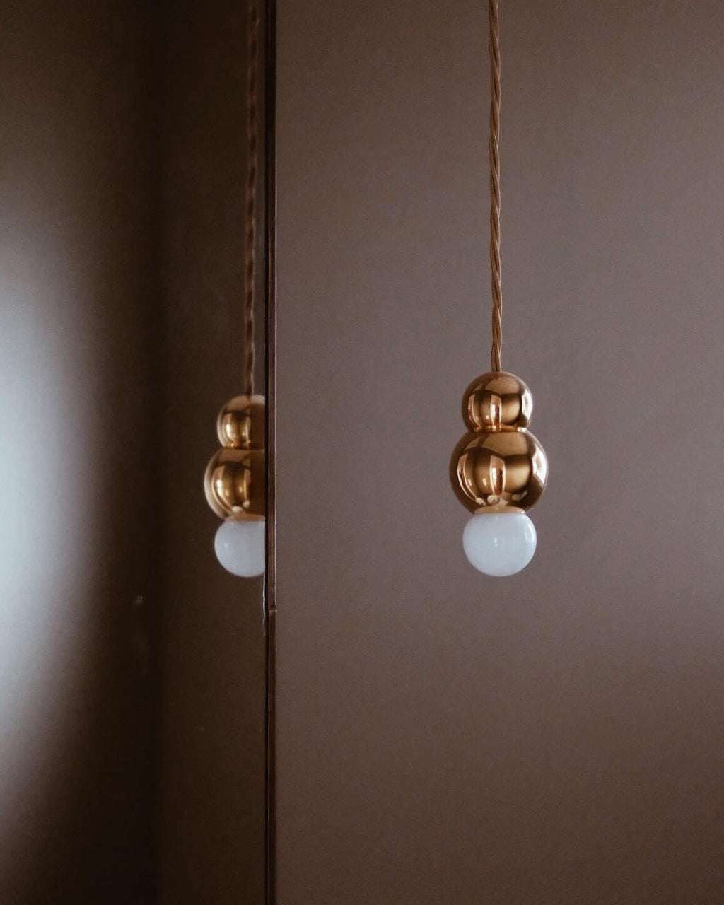 Talenwyn Glass Pendant Light-Moonnatur