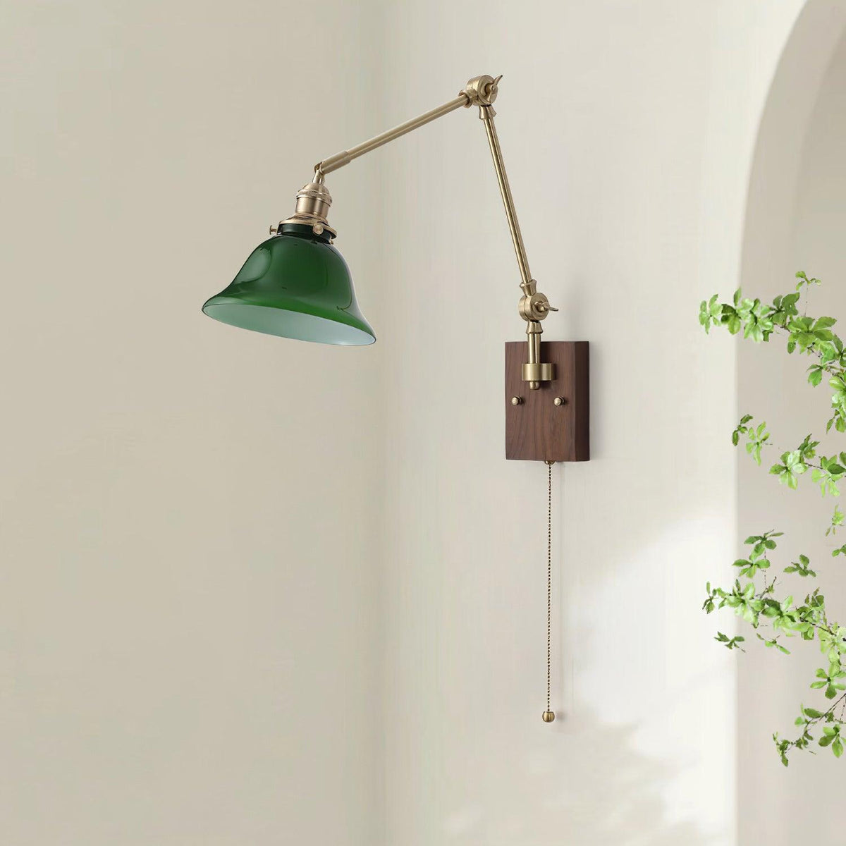 Ivrencove Brass Wall Light-Moonnatur