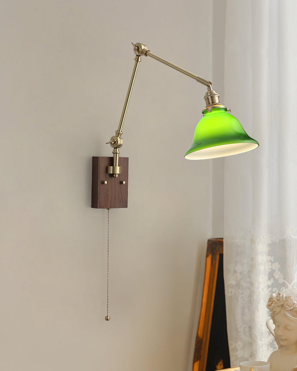 Ivrencove Brass Wall Light-Moonnatur