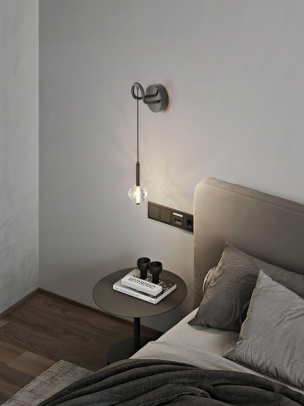 Rildenonna Crystal Wall Light-Moonnatur