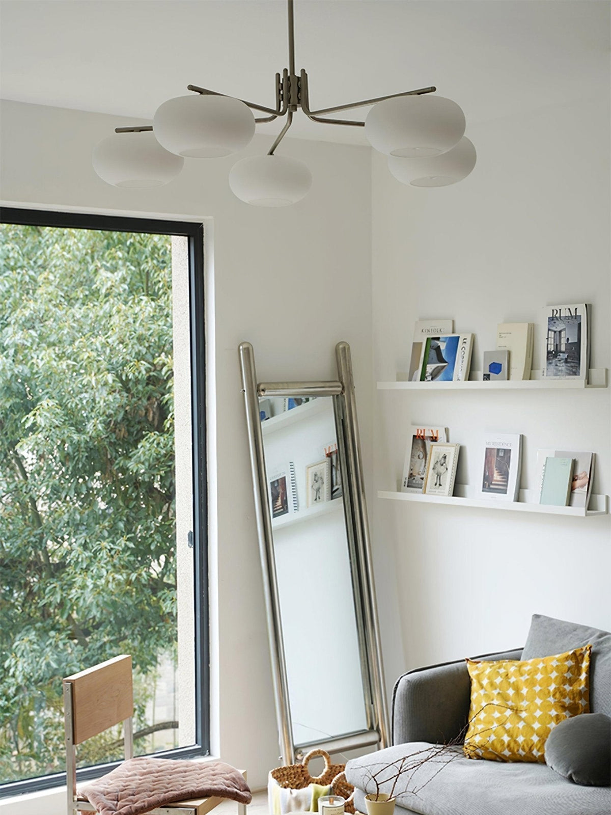 Darnwell Glass Chandelier-Moonnatur