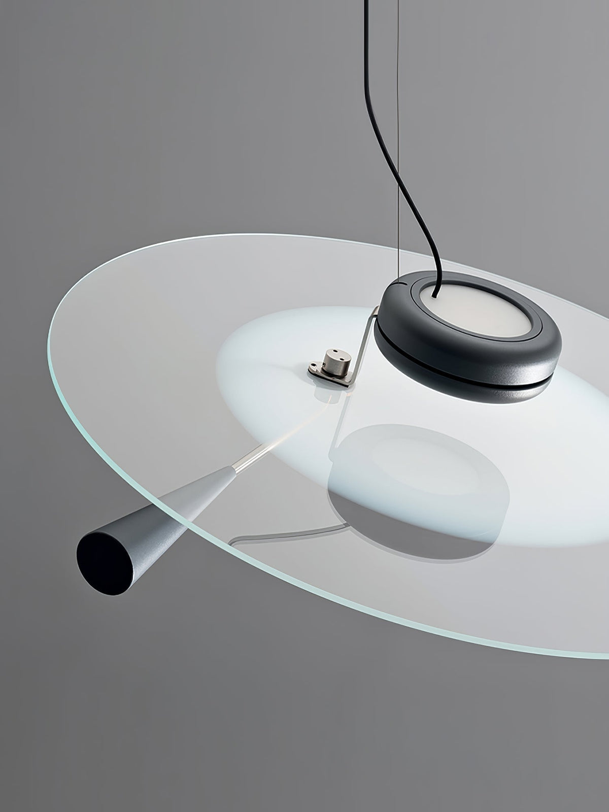 Cardeniel Acrylic Pendant Light-Moonnatur