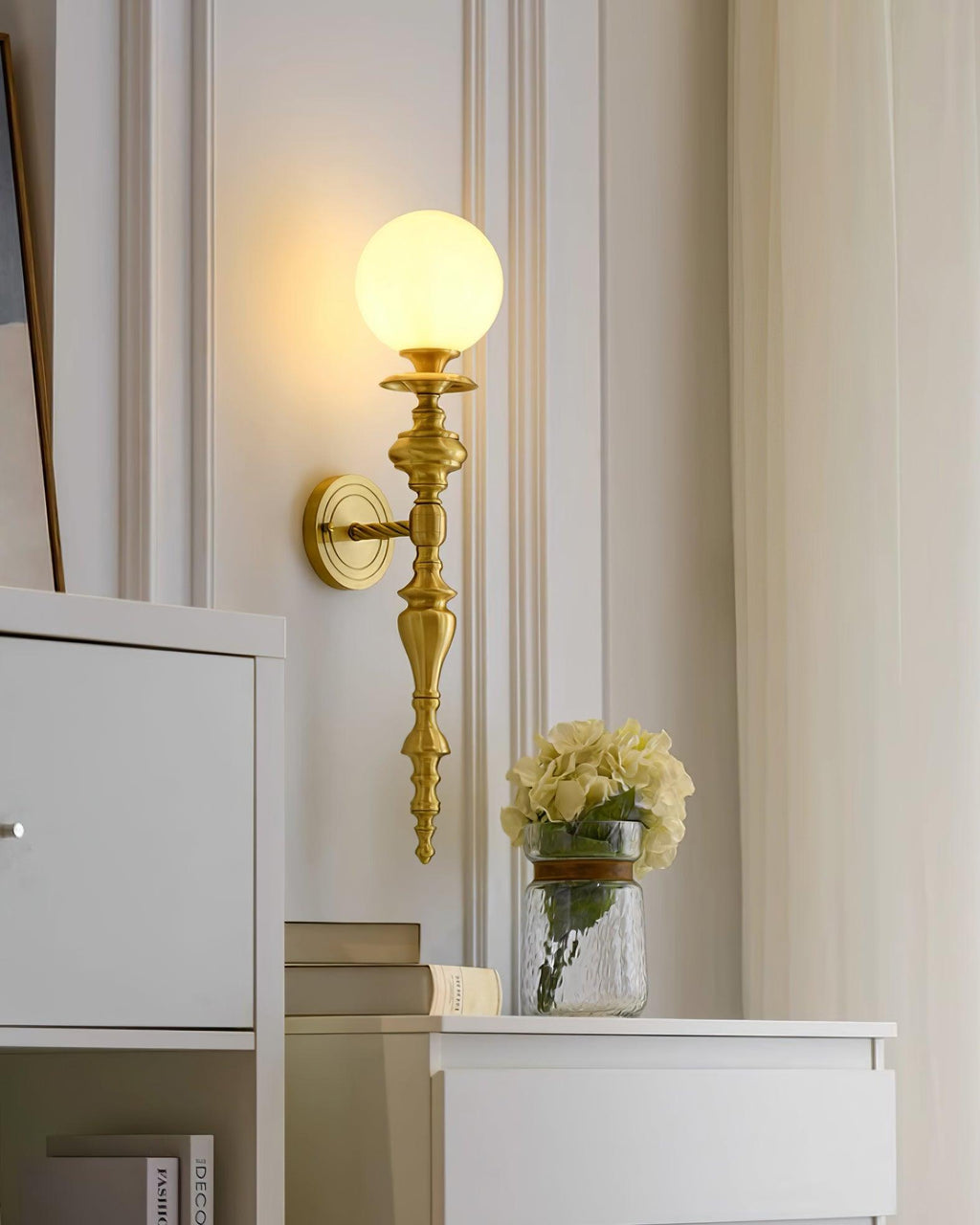 Garnelwell Brass Wall Light-Moonnatur