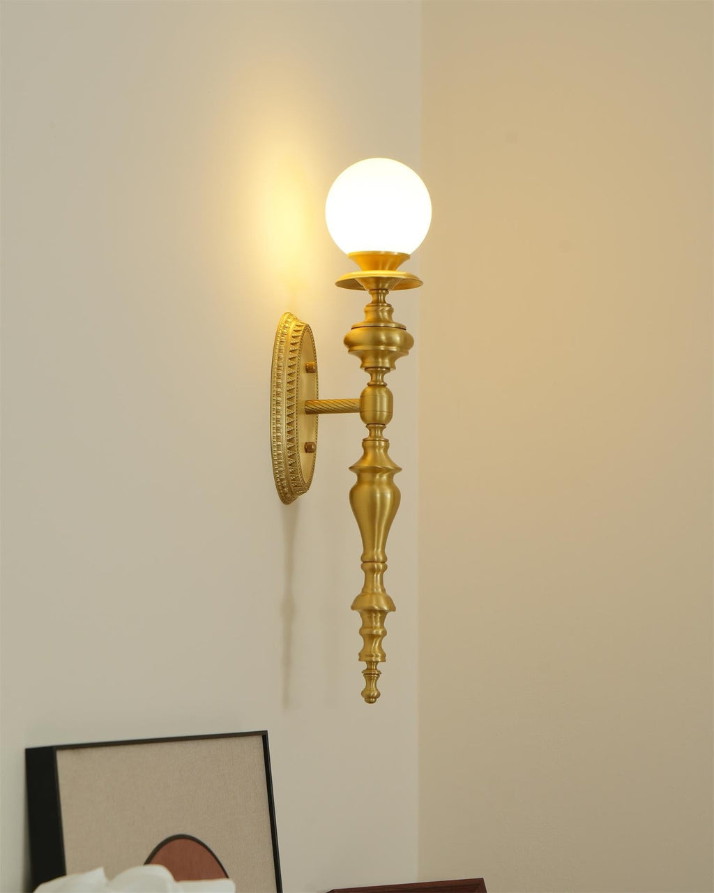 Garnelwell Brass Wall Light-Moonnatur