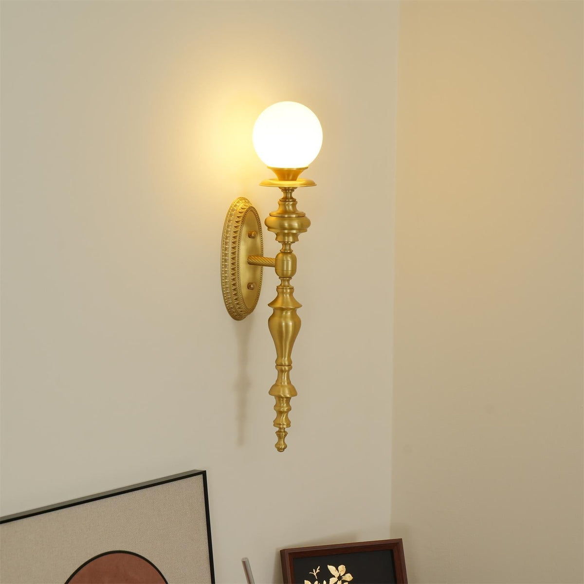 Garnelwell Brass Wall Light-Moonnatur