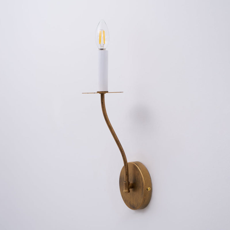Lovenwren Brass Wall Light-Moonnatur