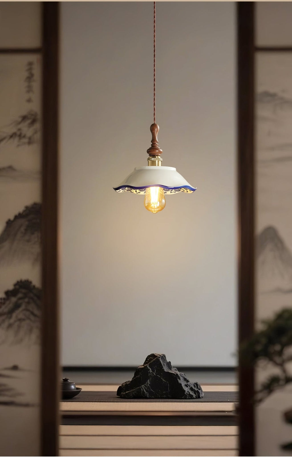 Cumberelia Ceramic Pendant Light-Moonnatur