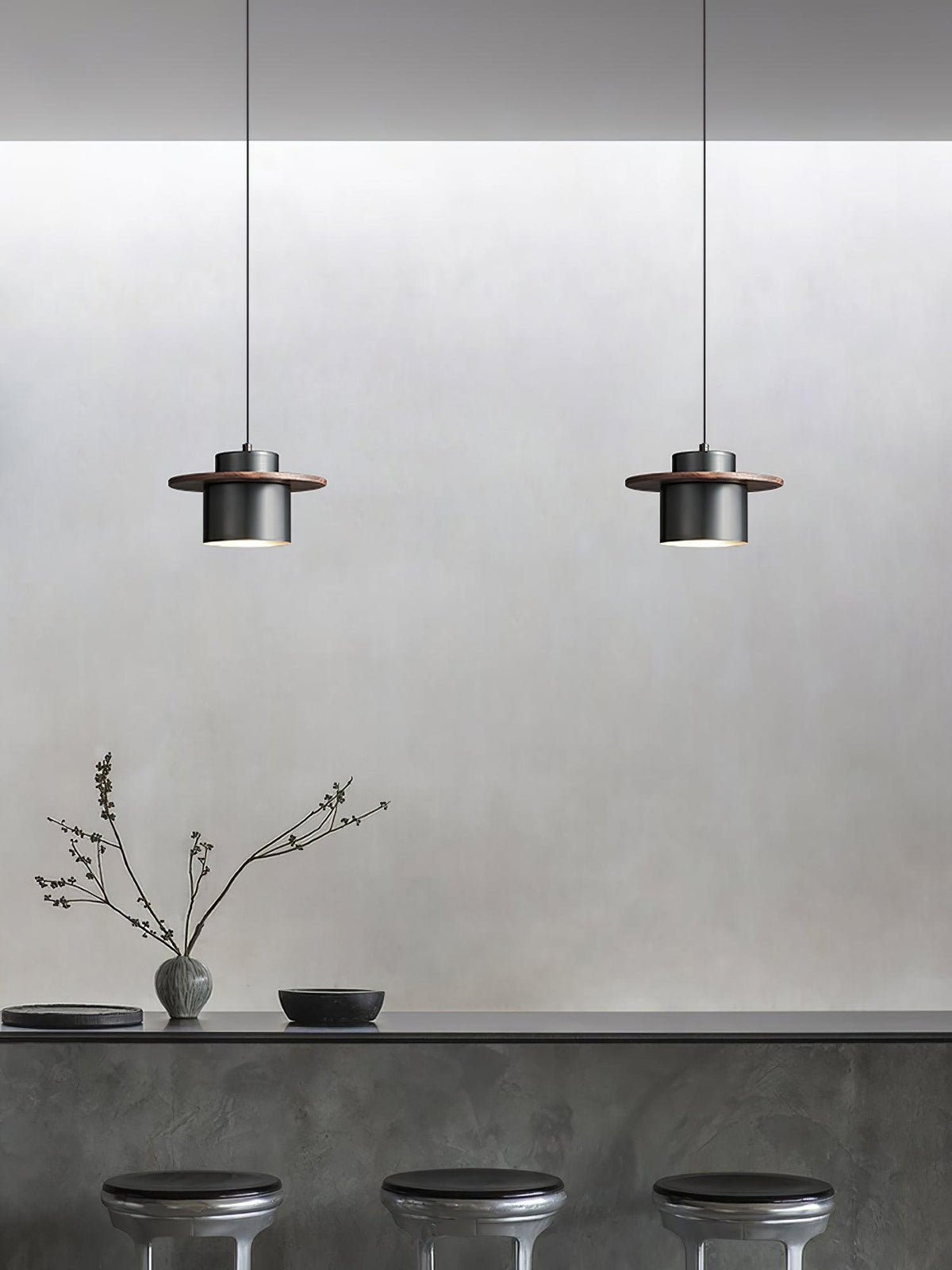 Roweniel Brass Pendant Light-Moonnatur