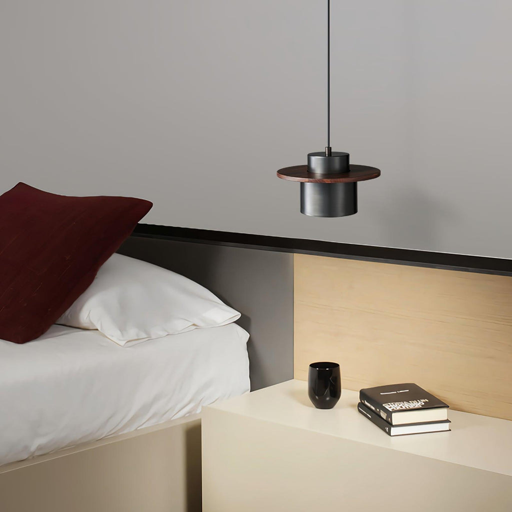 Roweniel Brass Pendant Light-Moonnatur