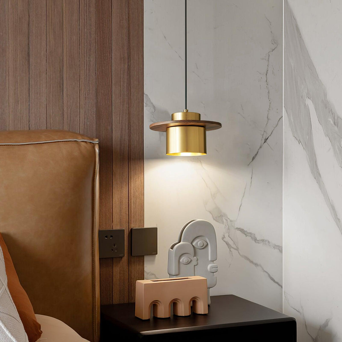 Roweniel Brass Pendant Light-Moonnatur