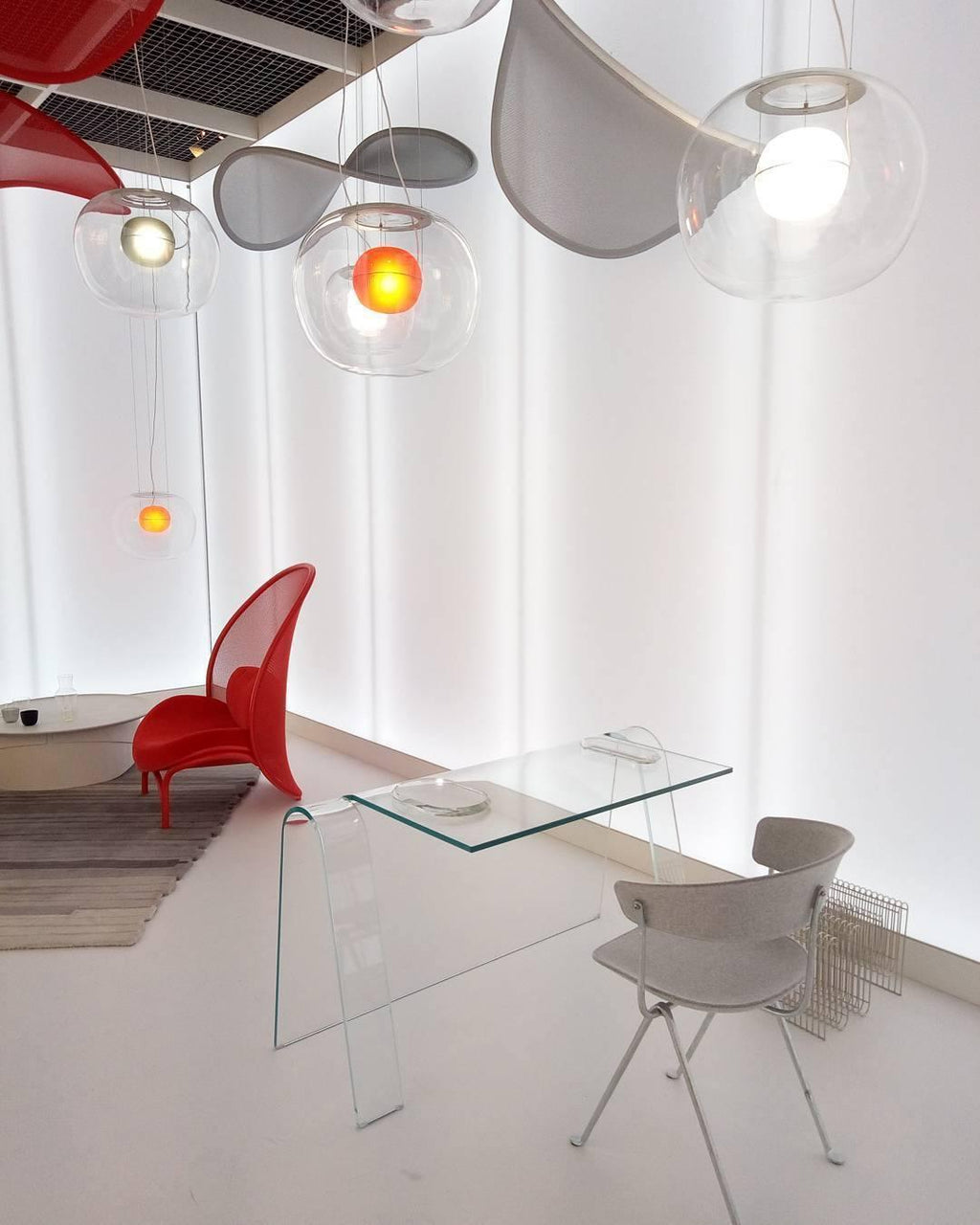 Marenwyn Glass Pendant Light-Moonnatur