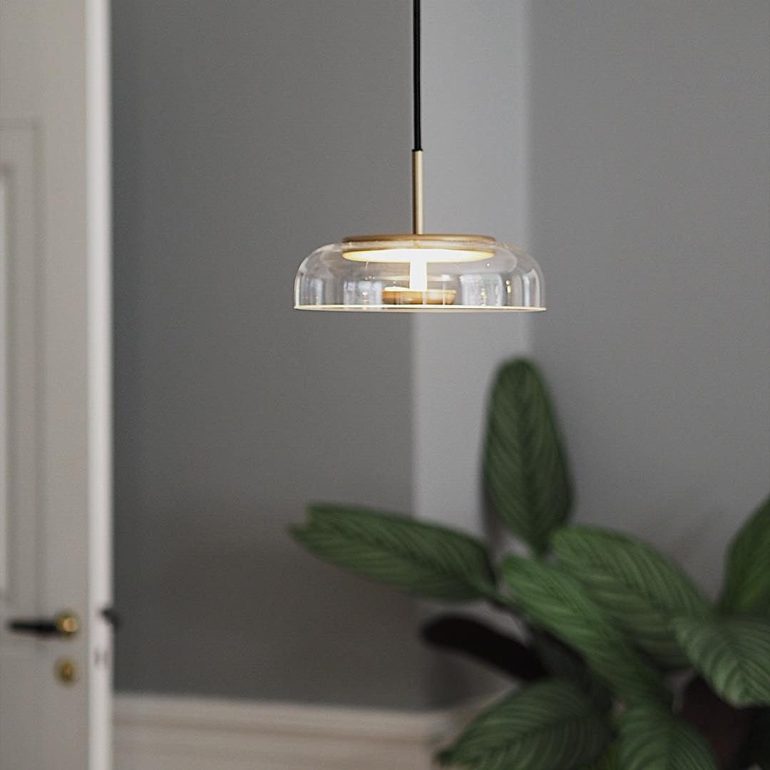 Yavoria Glass Pendant Lamp-Moonnatur