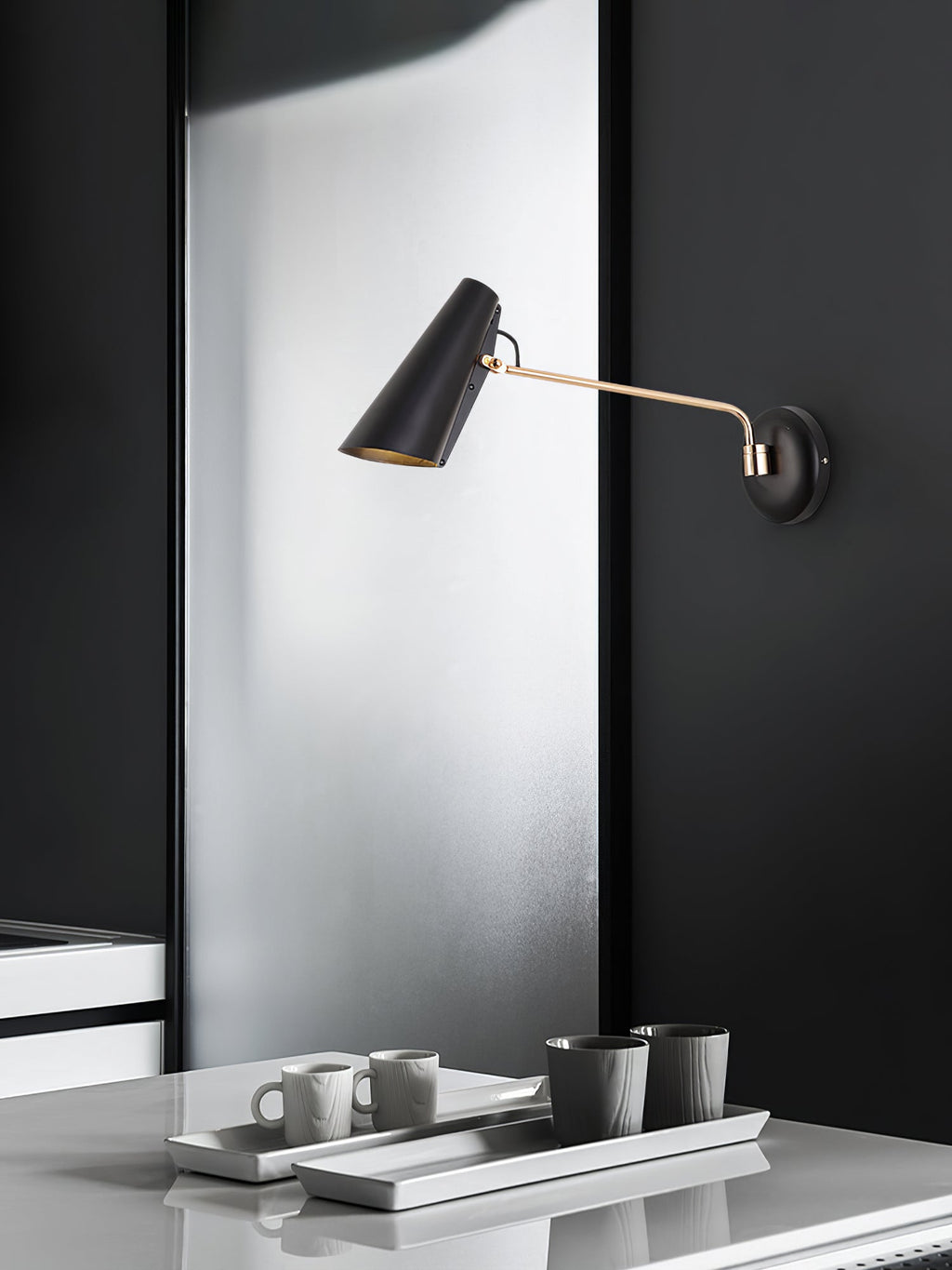 Quenara Aluminium Wall Light-Moonnatur