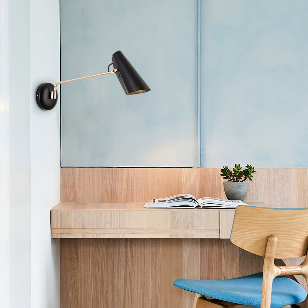 Quenara Aluminium Wall Light-Moonnatur