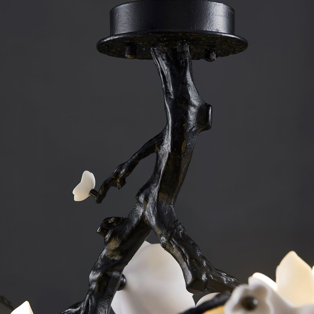 Gadrina Brass Chandelier-Moonnatur