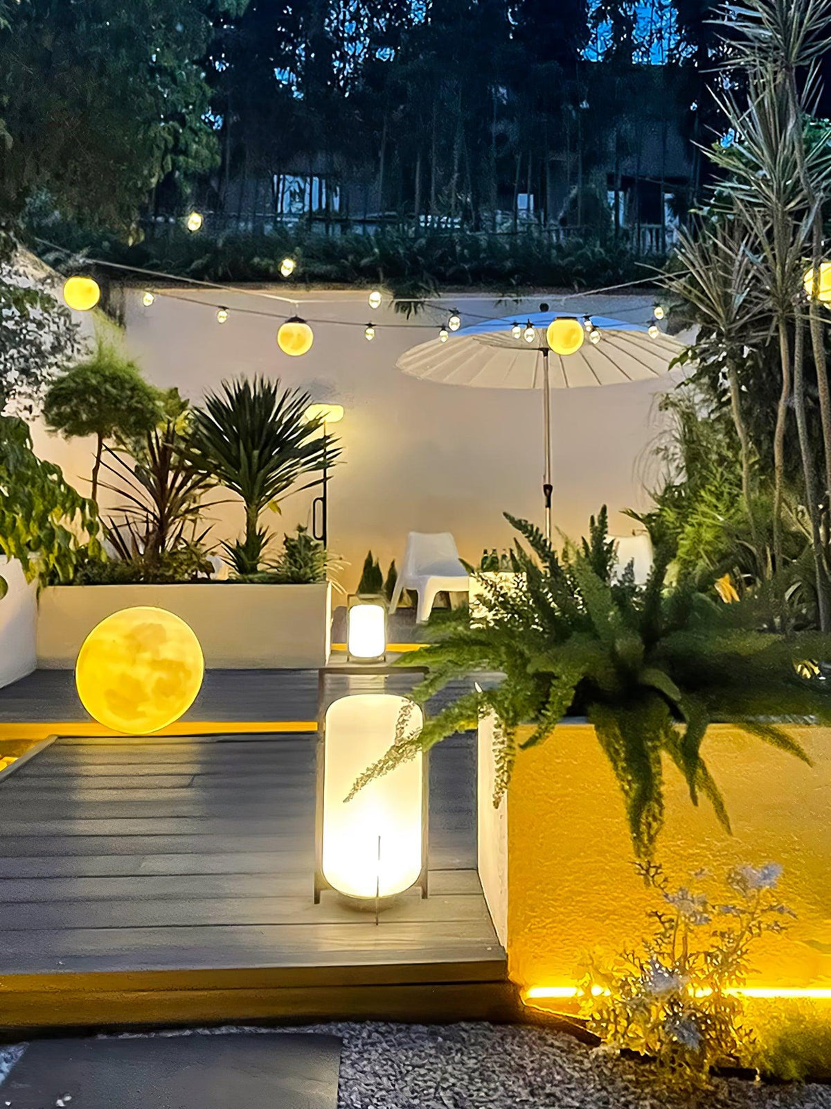 Harlora Plastic Table Lamp-Moonnatur