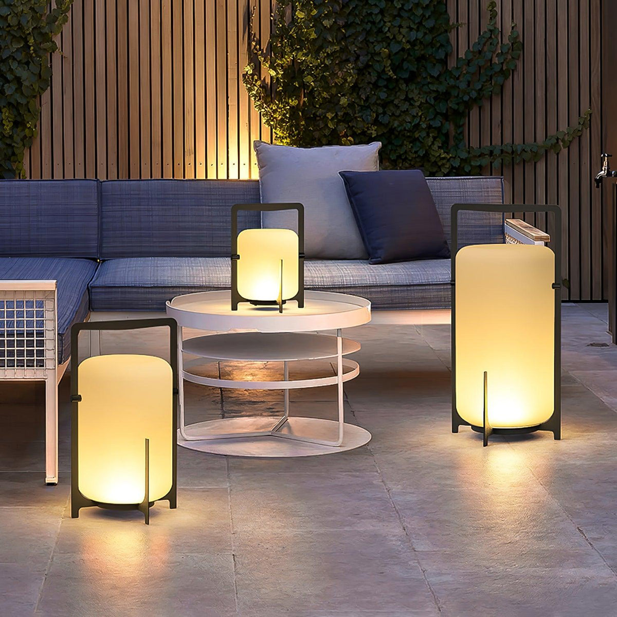 Harlora Plastic Table Lamp-Moonnatur