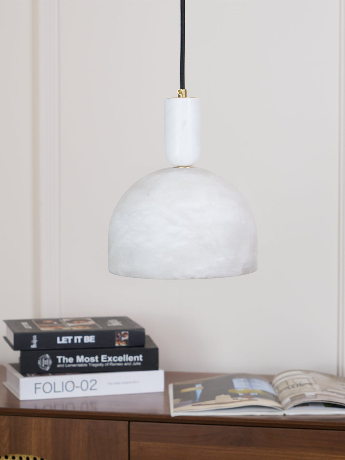 Fenrenenis Alabaster Pendant Light-Moonnatur