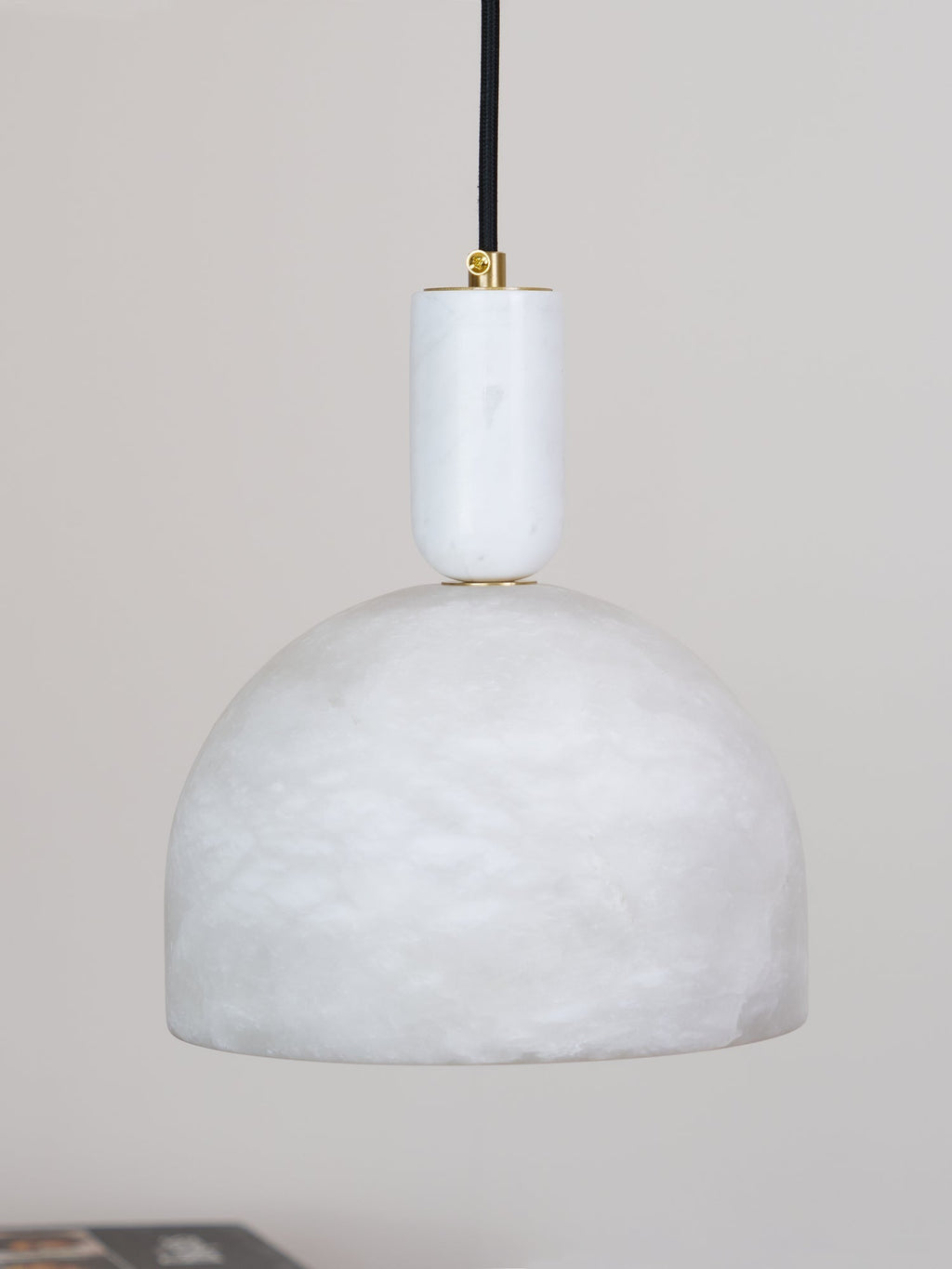 Fenrenenis Alabaster Pendant Light-Moonnatur