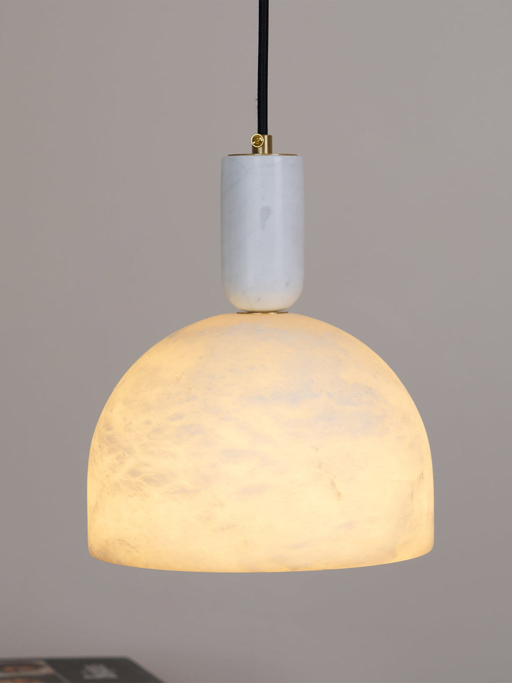 Fenrenenis Alabaster Pendant Light-Moonnatur