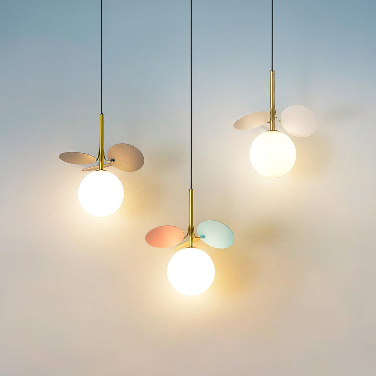 Avencora Glass Pendant Light-Moonnatur
