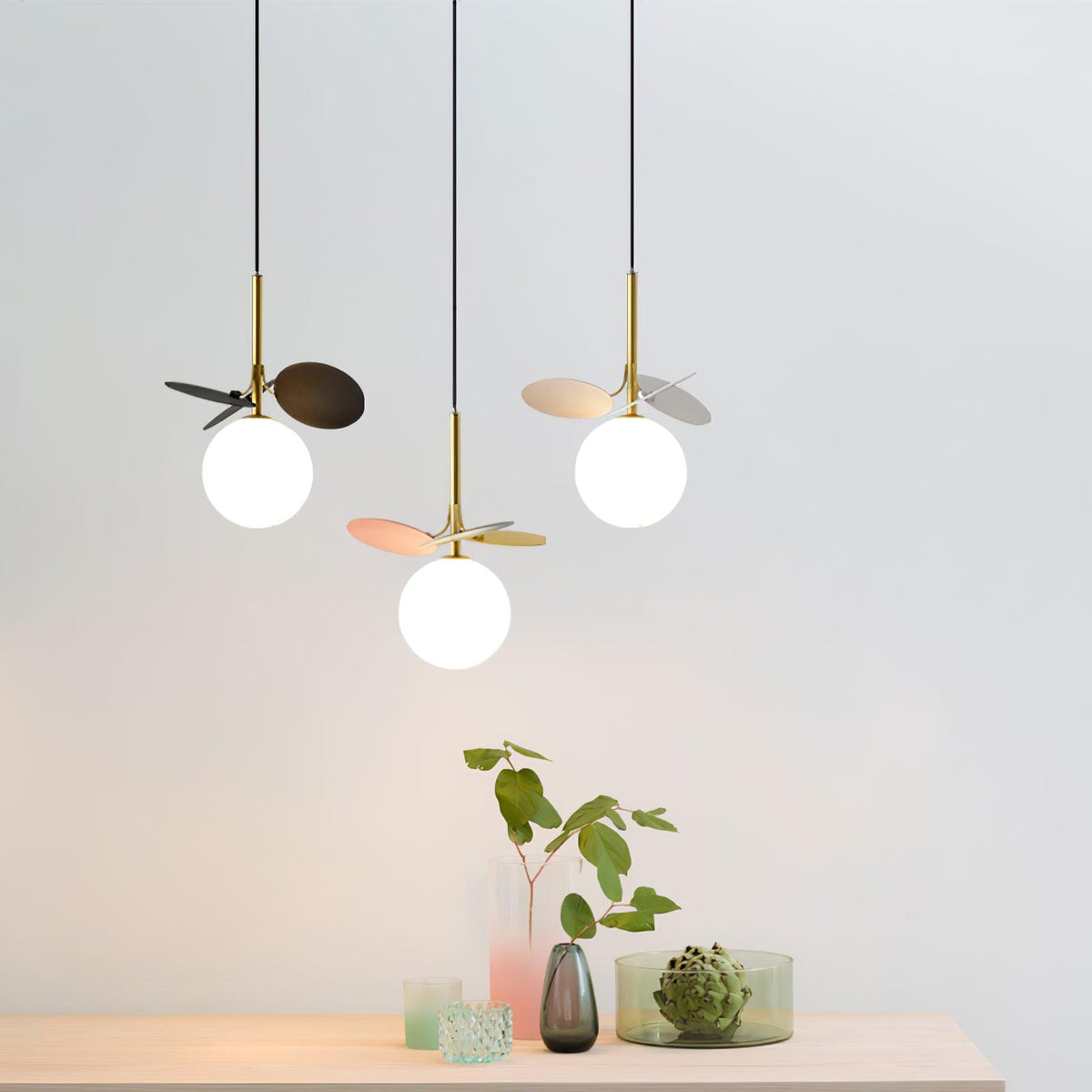 Avencora Glass Pendant Light-Moonnatur