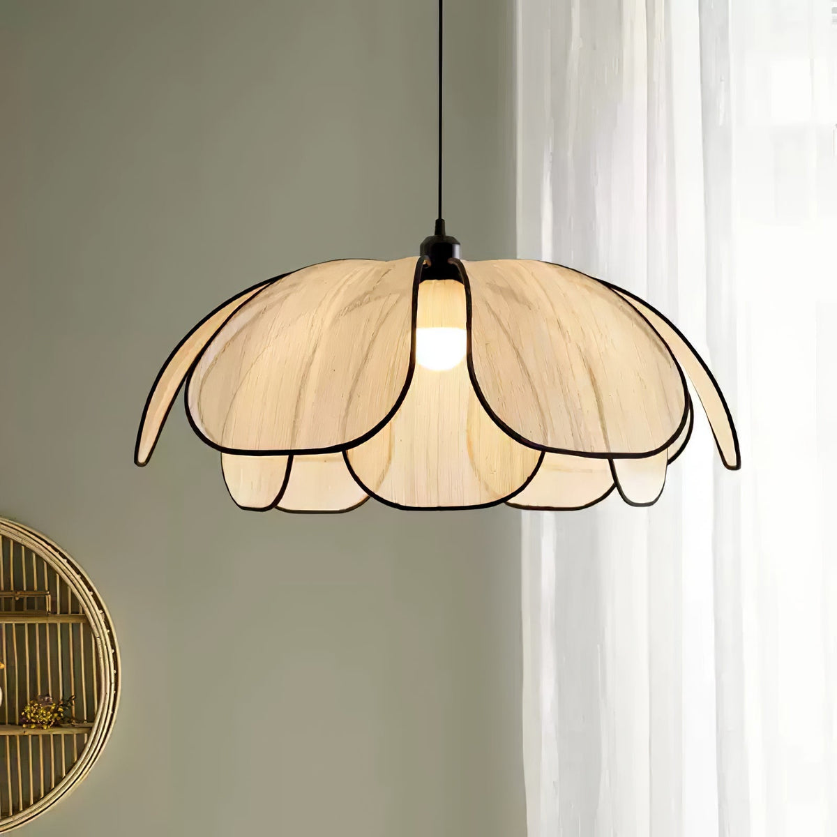 Quenora Abaca Fibre Pendant Light-Moonnatur