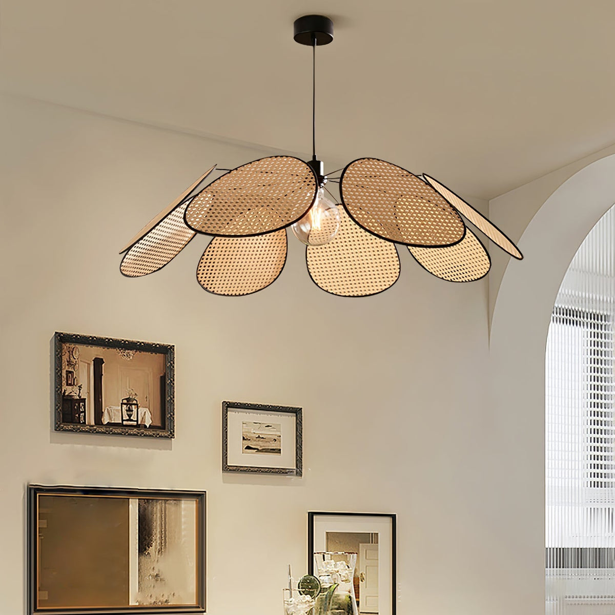 Finrella Rattan Pendant Light-Moonnatur