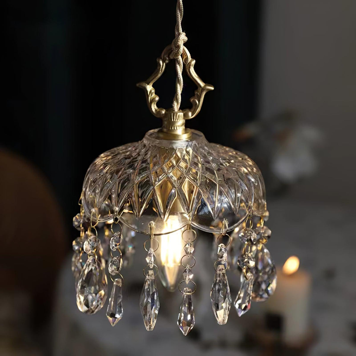 Korevia Crystal Pendant Light-Moonnatur