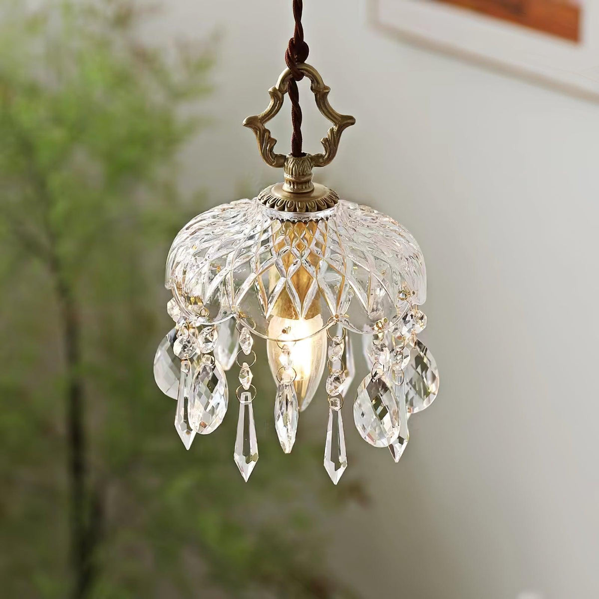 Korevia Crystal Pendant Light-Moonnatur