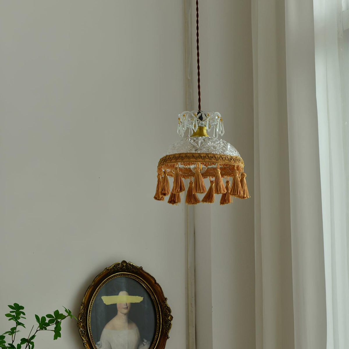 Finris Glass Pendant Light-Moonnatur