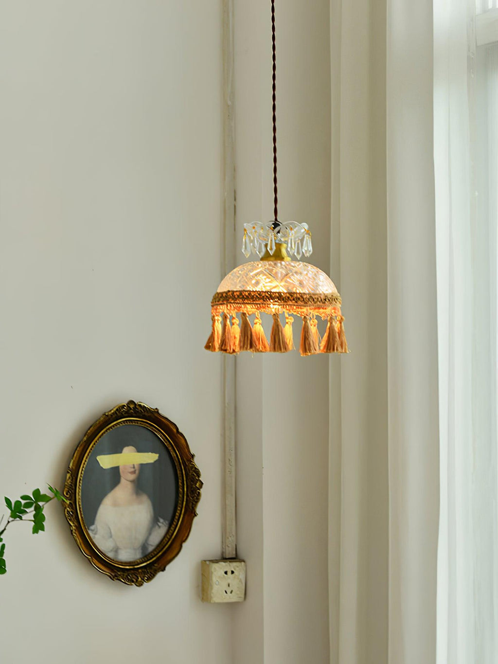 Finris Glass Pendant Light-Moonnatur