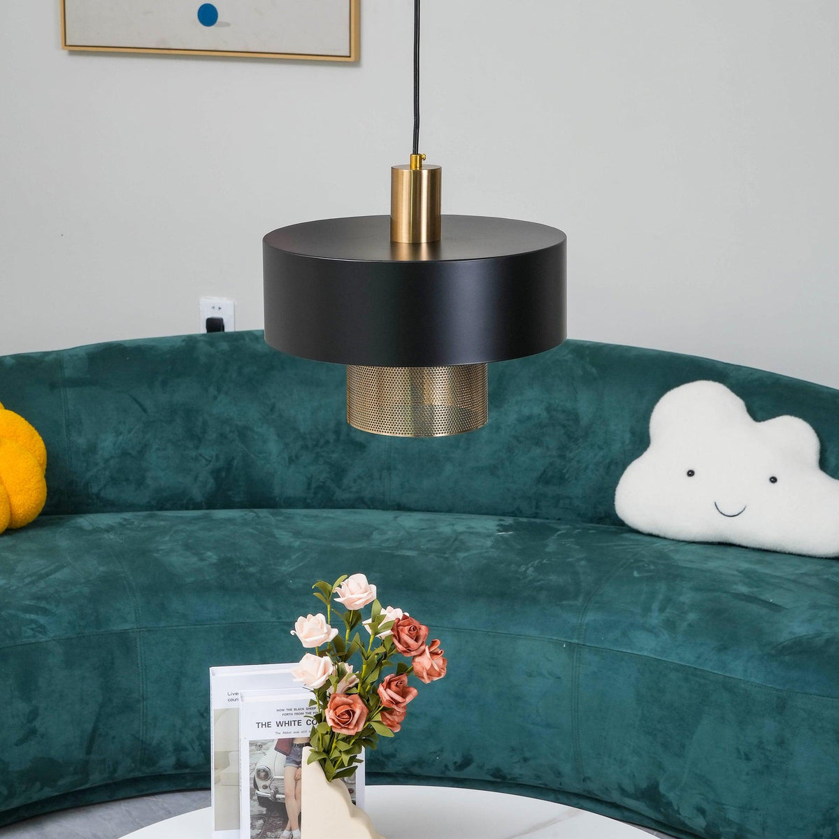 Merovan Iron Pendant Lamp-Moonnatur