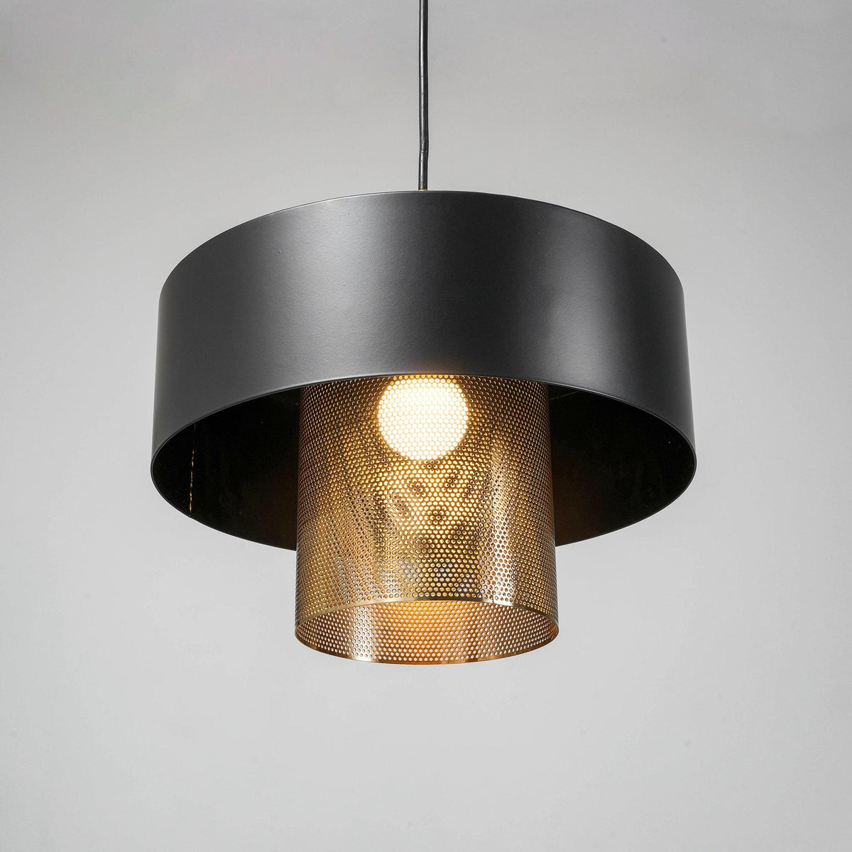 Merovan Iron Pendant Lamp-Moonnatur