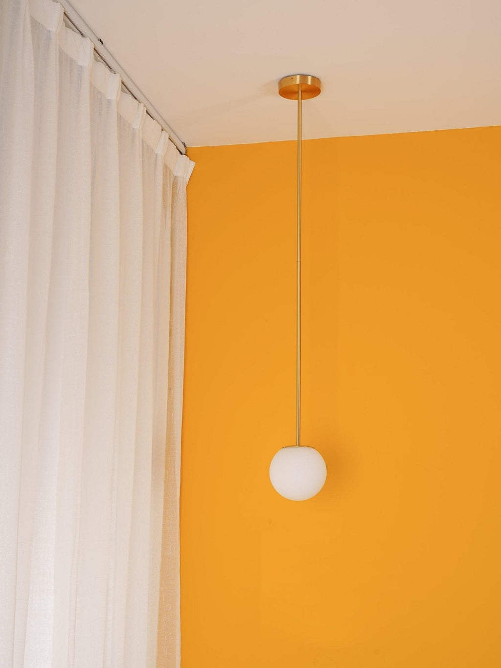 Zevella Glass Pendant Lamp-Moonnatur
