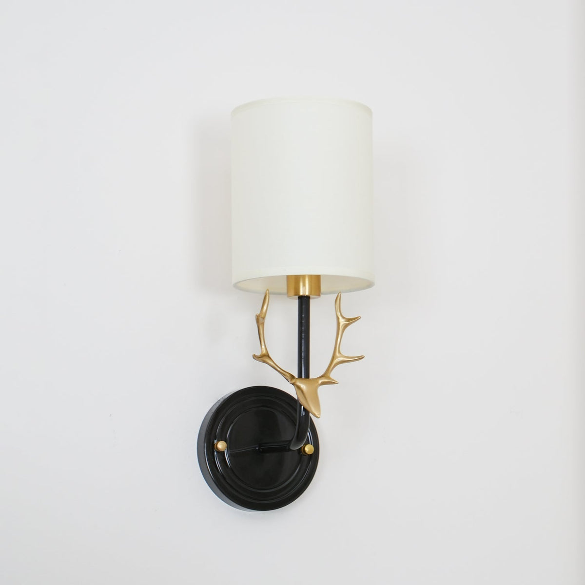 Jarlisse Brass Wall Light-Moonnatur