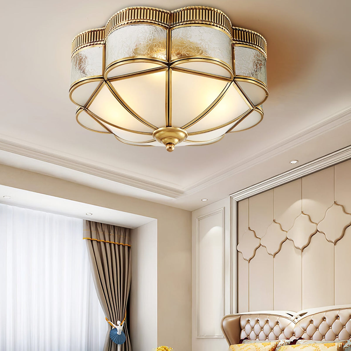 Ilyndra Glass Ceiling Light-Moonnatur