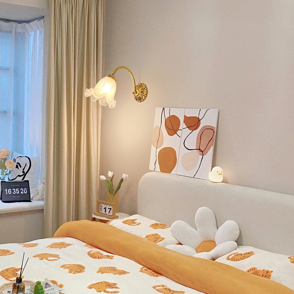 Veldenaria Glass Wall Light-Moonnatur